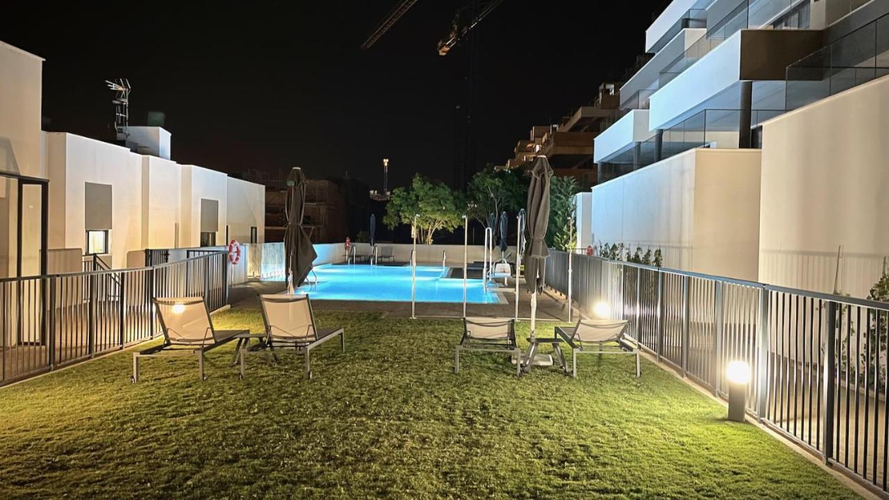 Estepona Place - Spacious Family City Apartment Esterno foto