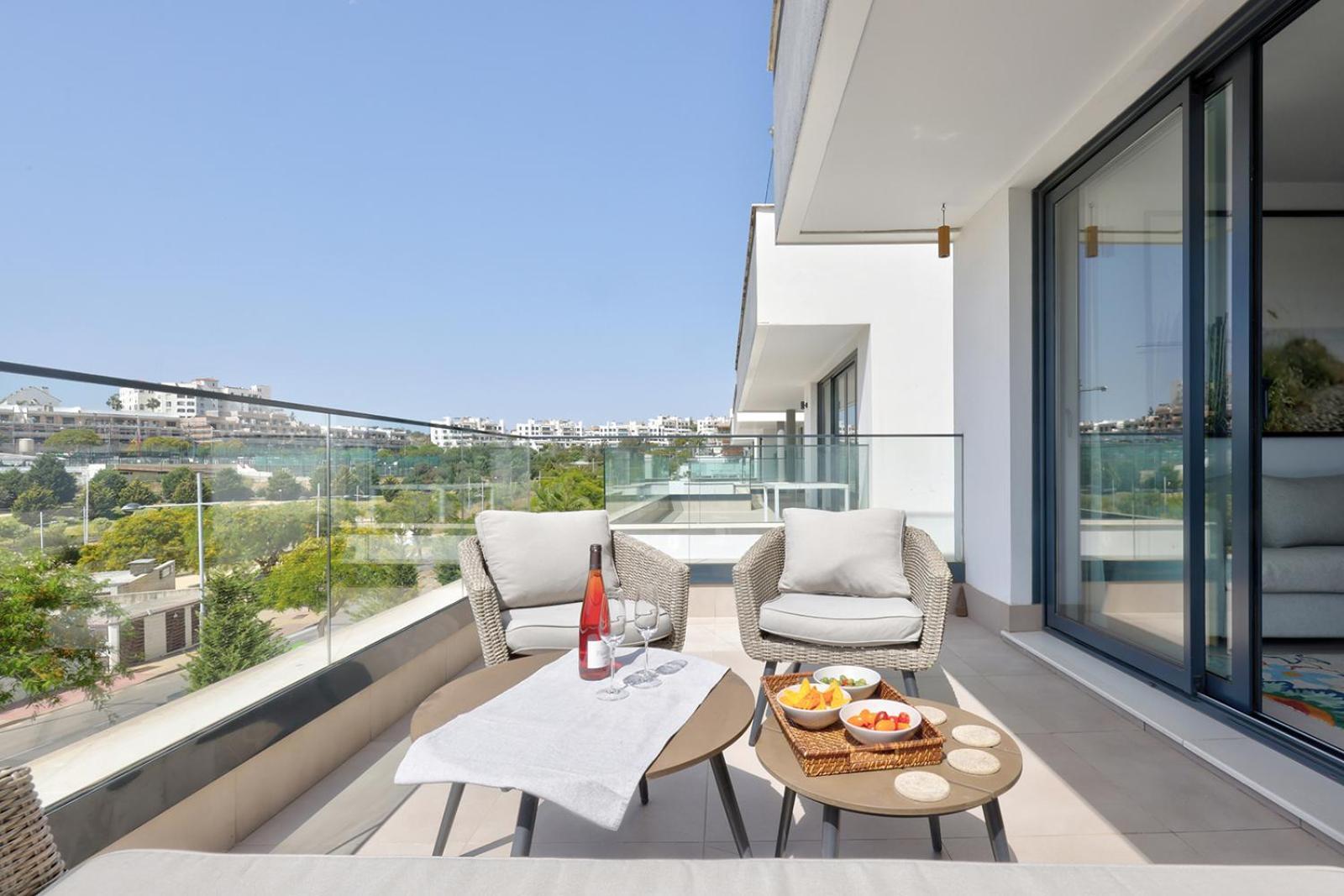 Estepona Place - Spacious Family City Apartment Esterno foto