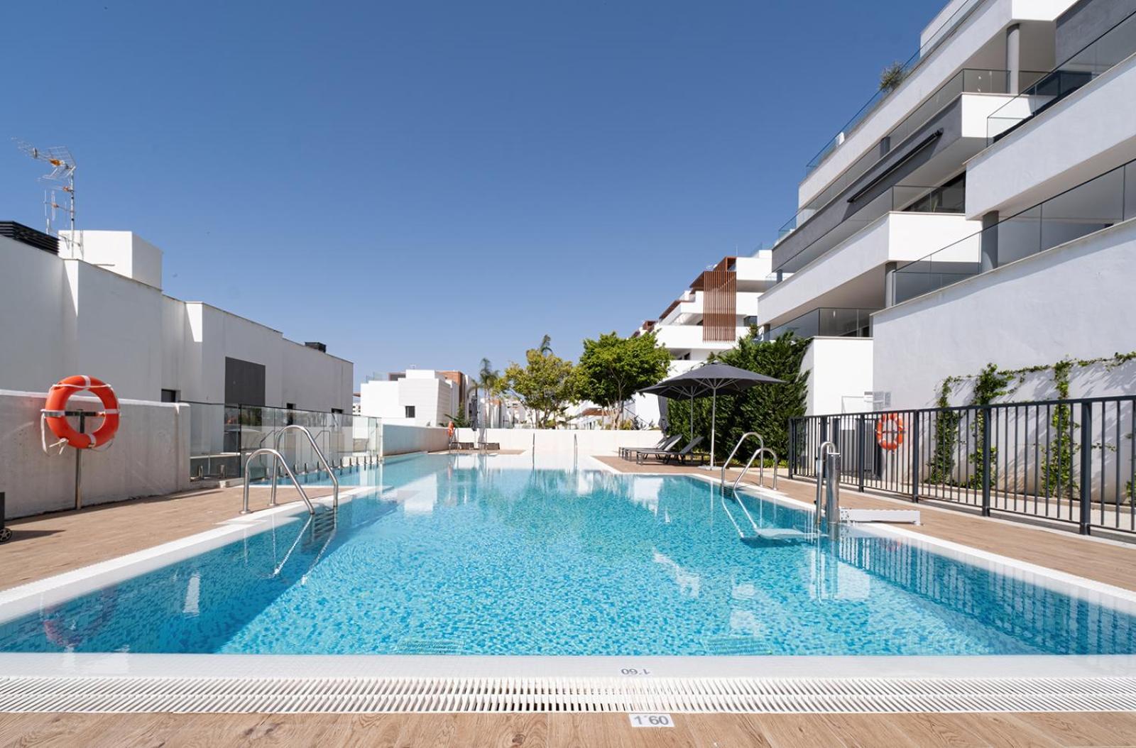 Estepona Place - Spacious Family City Apartment Esterno foto